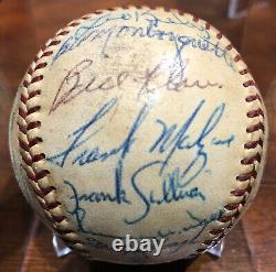 Beautiful Ted Williams 1958 Boston Red Sox Team Signed Baseball Beckett LOA