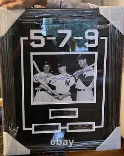 Mickey Mantle Joe DiMaggio Ted Williams signed Photo With COA Display