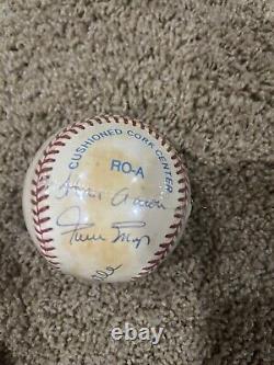 Signed Baseball 11 Signatures Mickey Mantle, Hank Arron, Ted Williams Authentic