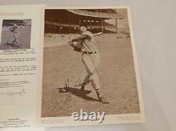 Ted Williams Signed / Autographed 8x10 Black & White Print JSA LOA Red Sox HOF